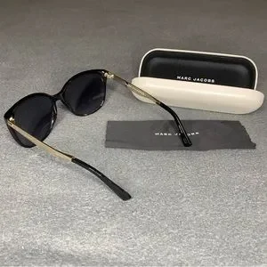 Marc Jacobs | Accessories | Marc Jacob Sunglasses | Poshmark display picture 1